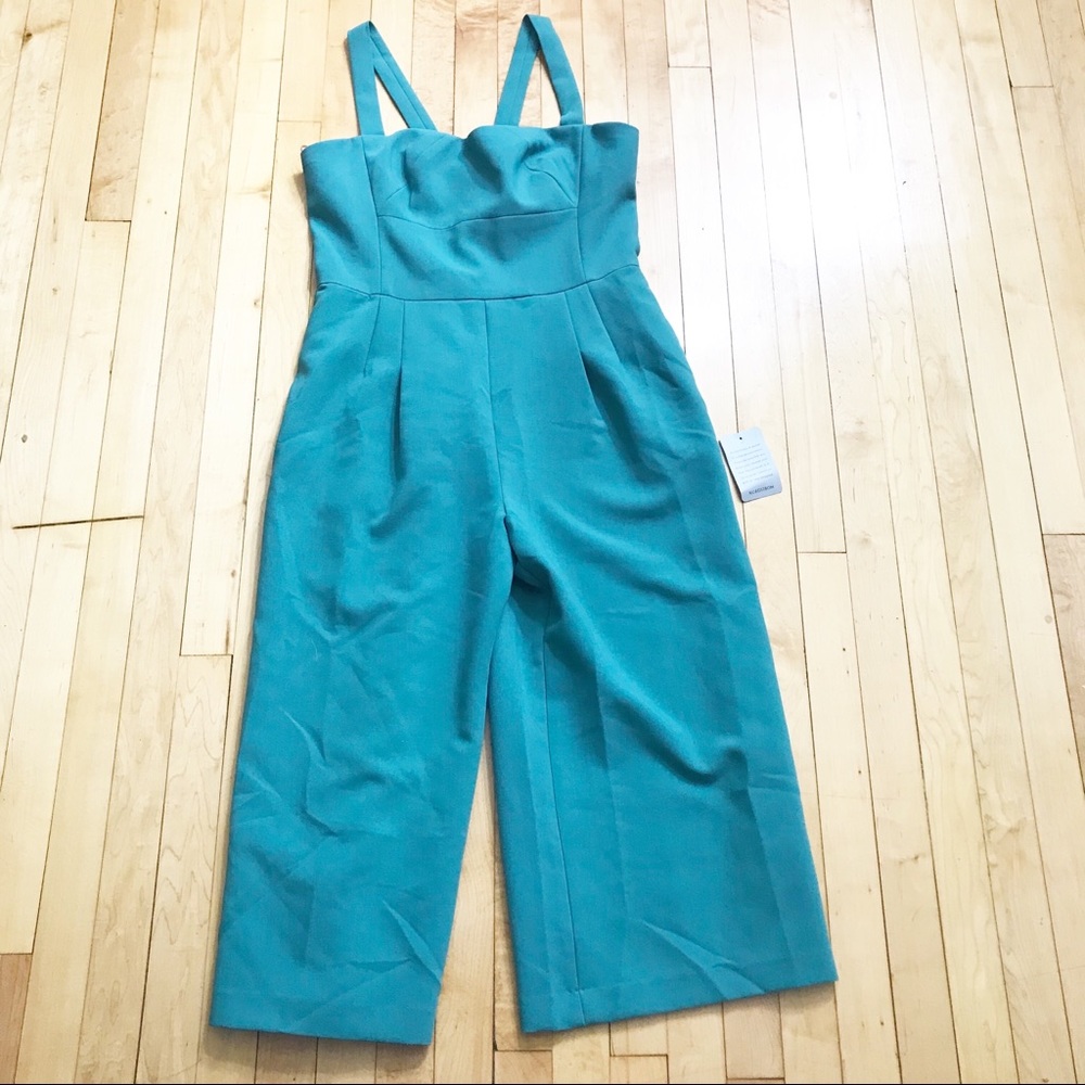 Gal Meets Glam Nicole Green Jumpsuit 12P - Picture 2 of 6
